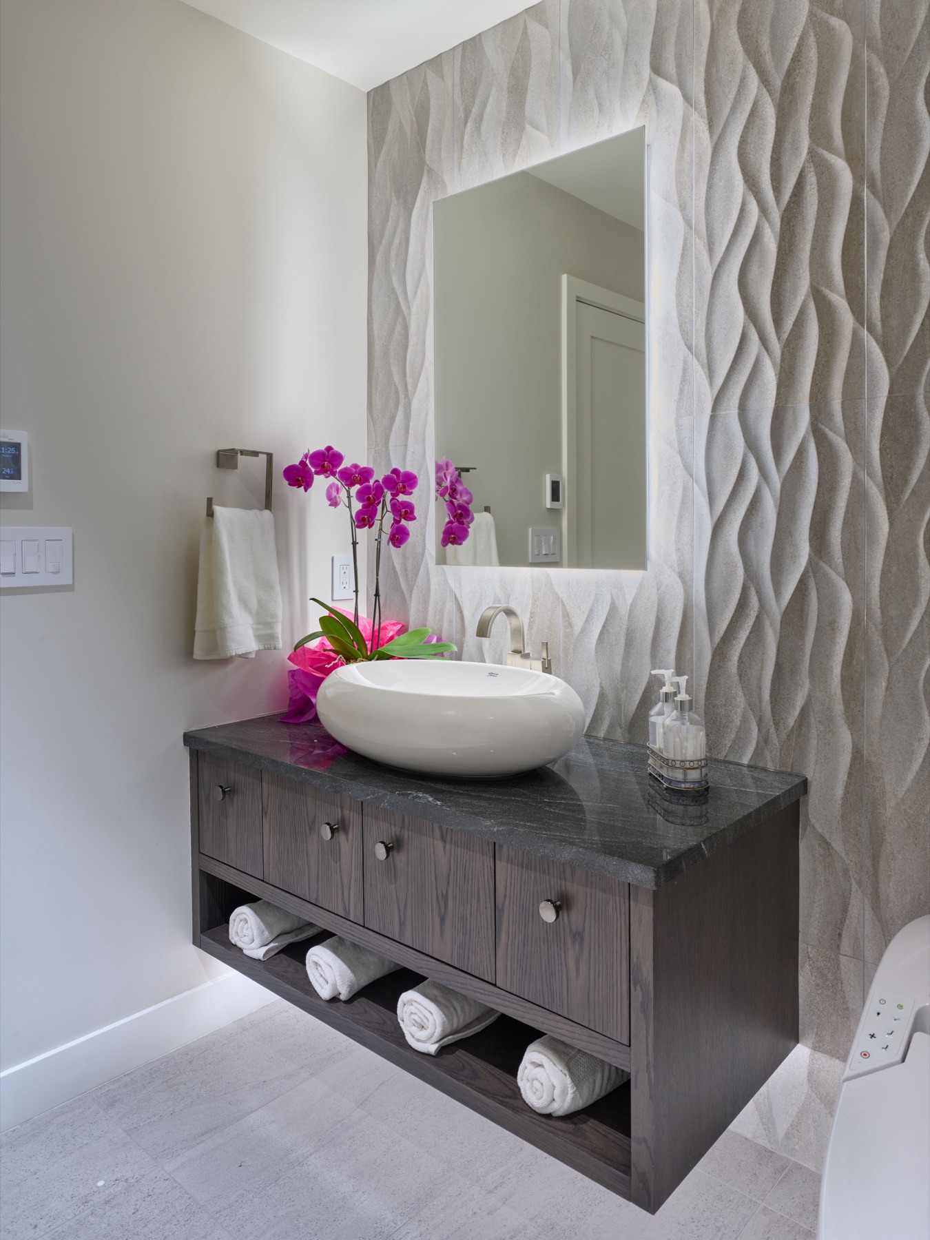 Home remodel design project by Tom Bakker Design